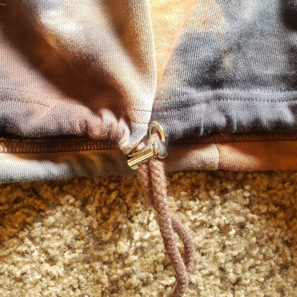 Brand New Tie Dye Cropped Sweatshirt - Picture 4 of 4